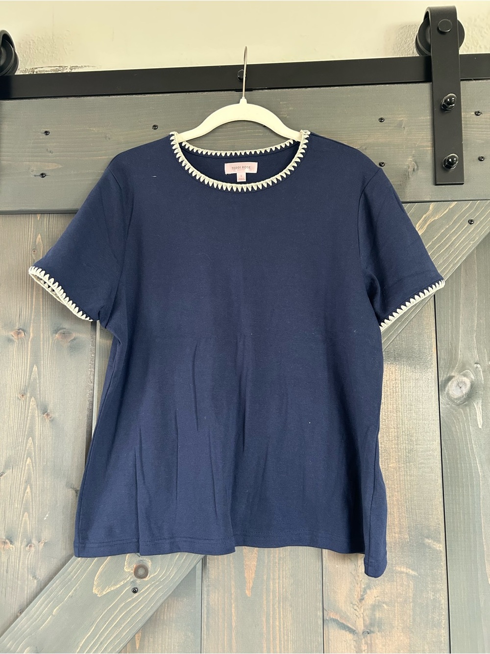 Navy Short Sleeve Tee with White Scallop Trim